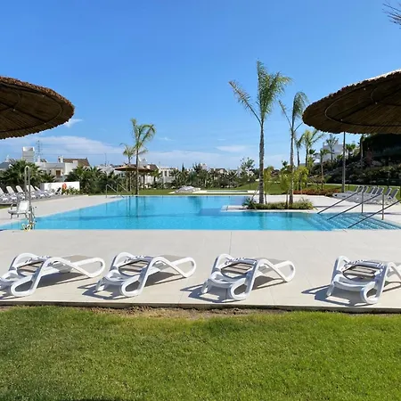 Al-411 - - Alcazaba Lagoon * Estepona