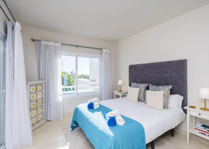 Apartment Al-411 - - Alcazaba Lagoon *