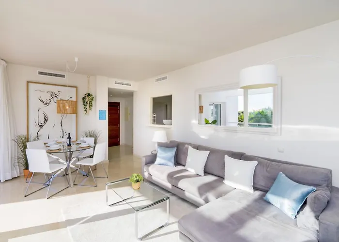 Apartment Al-411 - - Alcazaba Lagoon *